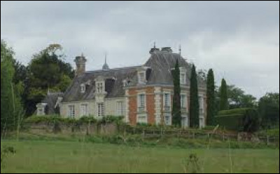 Cette première balade de la semaine commence au château de la Gennevraye, à Aubigné-Racan. Ville Sarthoise, elle se situe en région ...