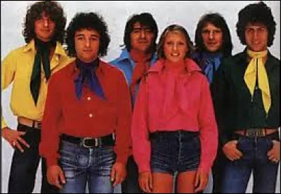 En quelle année le groupe va-t-il éclater suite au départ du chanteur ?