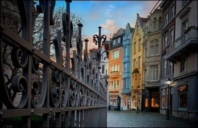 Quelle est cette ville ?