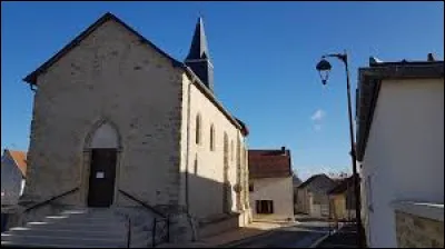 Nous sommes toujours dans le Grand-Est, devant l'église Saint-Étienne de Trois-Puits. Commune de la communauté urbaine du Grand Reims, elle se situe dans le département ...