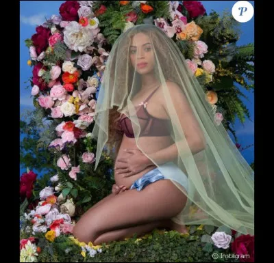 Laquelle de ces rappeuses a publiquement fait part de son accouchement durant cette année ?