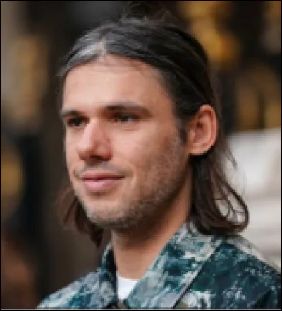 Qui se cache derrière le pseudo Orelsan ?