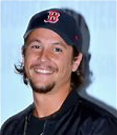 Qui se cache derrière le pseudo Nekfeu ?