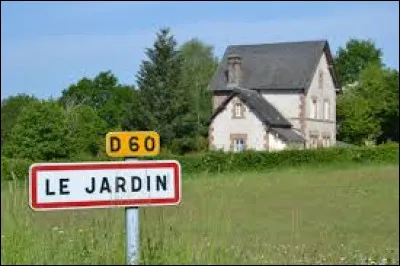 Petit village Corrézien dans le Pays d'Égletons, Le Jardin se situe en région ...