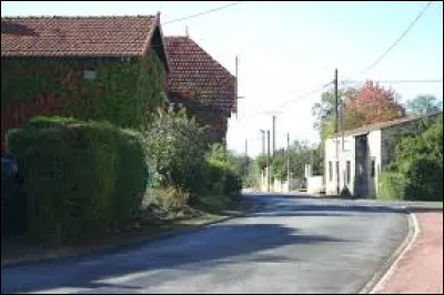 Commune néo-aquitaine, dans l'arrondissement de Saint-Jean-d'Angély, Nachamps se situe dans le département ...