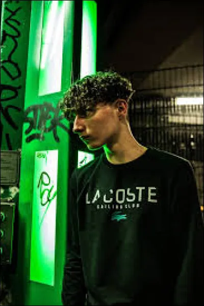 Comment s'appelle-t-il ?