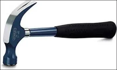 Où trouve-t-on le marteau ?