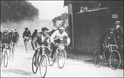 Qui a remporté le premier Tour de France en 1903 ?