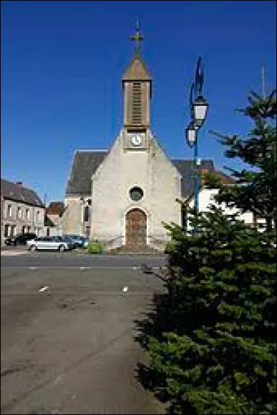 Commune des Pays-de-la-Loire, dans l'arrondissement de Mamers, Saint-Maixent se situe dans le département ...