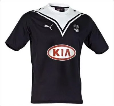 A qui appartient ce maillot ?