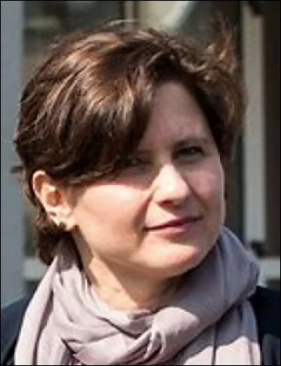 Qui est cette Roxana, ancienne championne de natation franco-roumaine, ministre déléguée aux Sports dans le gouvernement Castex ?