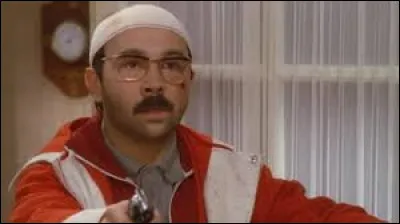 Cinéma : 

Dans le film "Le Père Noël est une ordure", qui sont les permanents de l'association "SOS Détresse Amitié" le soir de Noël ?