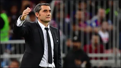 Quel est le nouveau coach du FC Barcelone (2020-21) ?