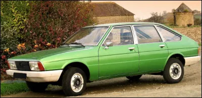 Quelle cette marque française fondée en 1934 avec l'aide de capitaux FIAT, disparue en 1980 ?