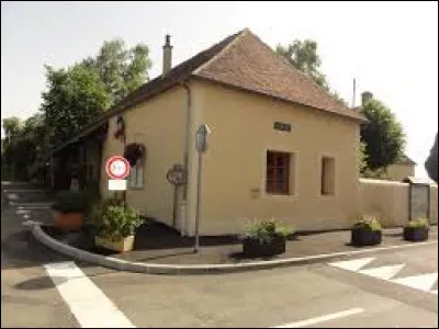 Le Tronchet est un village Sarthois situ&eacute; en r&eacute;gion ...