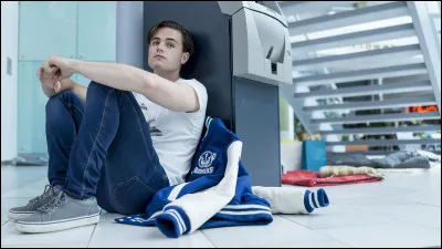 Quel est le personnage joué par Luke Cosgrove ?