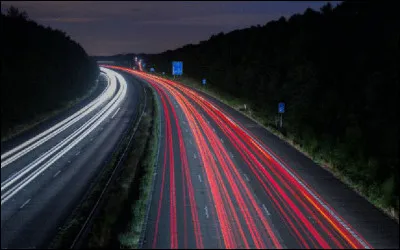 D'après l'indice, quel est le titre de cette chanson ?