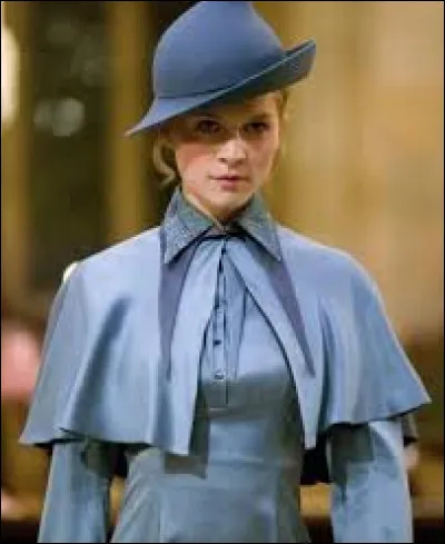 Dans le film, de quelle nationalité est Fleur Delacour ?
