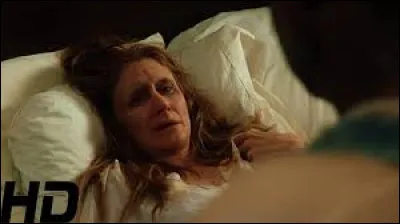 De quelle maladie Melinda Moores, la femme du directeur est-elle atteinte ?