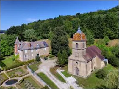 Pour finir, je vous emm&egrave;ne &agrave; la d&eacute;couverte du ch&acirc;teau et de l'&eacute;glise de Villers-Pater. Petit village de 51 habitants, dans l'arrondissement de Vesoul, il se situe dans le d&eacute;partement ...