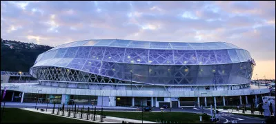 Voici le 5e stade de ce quiz. Celui-ci est un des 3 stades en PACA. Le reconnaîtrez-vous à l'aide de cette image ?