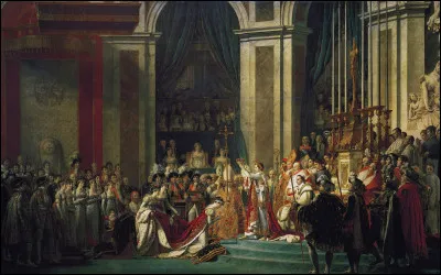 De qui Napoléon porte-t-il la couronne lors de son sacre impérial ?