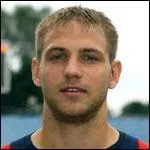 O joue ce milieu de terrain ?