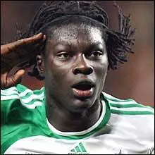 O joue cette attaquant ?