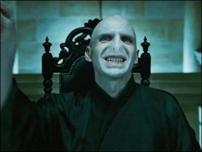 Quel est le nom entier de Lord Voldemort ?