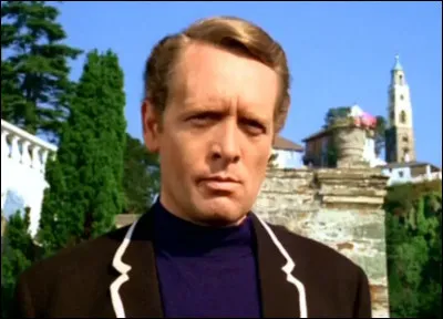 Quel est le nom de l'acteur principal de la s&eacute;rie t&eacute;l&eacute;vis&eacute;e britannique ''Le Prisonnier'' ?