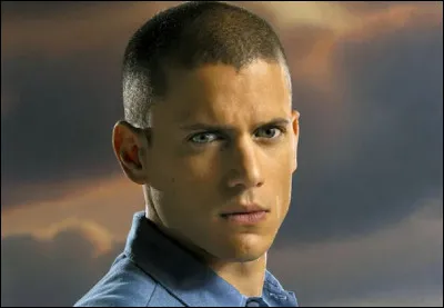 Dans le feuilleton t&eacute;l&eacute;vis&eacute; ''Prison Break'', qu'est-ce que le h&eacute;ros, Michael Scofield a comme tatouage sur le corps ?