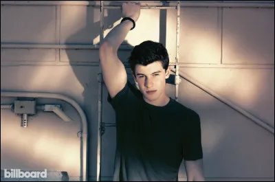 De quels instruments joue-t-il ?