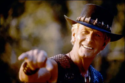 Qui est cet acteur qui tient le rôle principal dans le film ''Crocodile Dundee'' ?