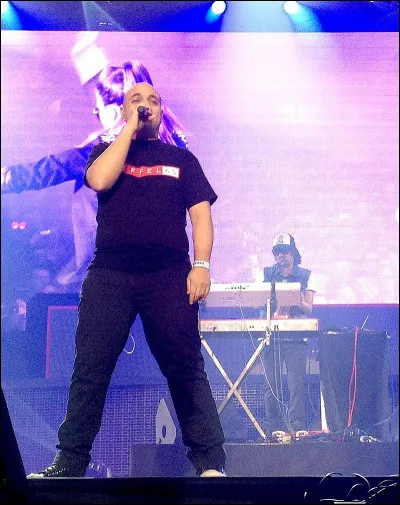 Ce groupe italien d'Eurodance musique a connu un vif mais court succès avec son hit ''Blue''. Qui est-ce ?