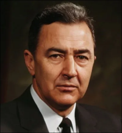 Homme politique américain, démocrate, sénateur du Minnesota de 1959 à 71, candidat de l'aile gauche pacifiste à la primaire du parti démocrate pour l'élection de 1968 :