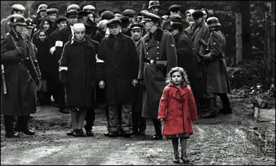 Quel film, qu'il a réalisé, lui a permis de financer ''La Liste de Schindler'' ?