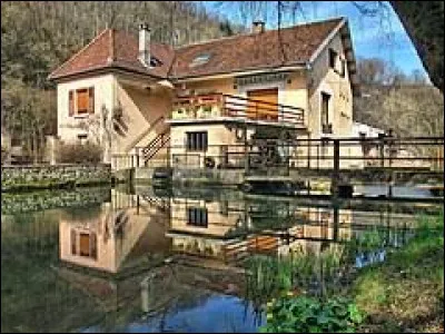 Village Doubien, Pont-les-Moulins se situe dans l'ex région ...