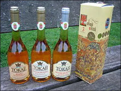 Le Tokaj ou Tokay est un vin :
