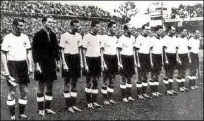 Qui a remporté la Coupe du monde de football en 1954 ?
