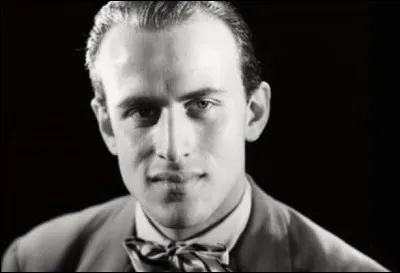 Où se passe l'automne selon le titre du roman de Boris Vian ?