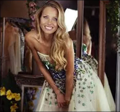 Et enfin pour l'année 2021, c'est Amandine Petit qui fut élue Miss France. Quelle région représente-t-elle ?