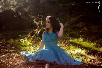 Avant de retourner à la buvette après cette langoureux étreinte, une petite astuce capitale : "Pour un slow avec Anie, ..." (Complétez !)