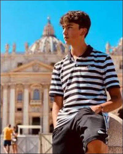 Quelle est sa vidéo YouTube la plus vue ?