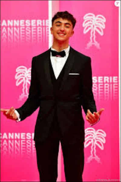 Quel âge a-t-il en décembre 2020 ?