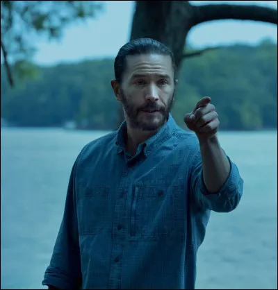 Quel est le personnage joué par Tom Pelphrey ?