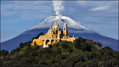 Activité  Le Popocatepetl est un volcan...