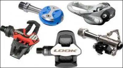 Tu as ton vélo avec une bonne hauteur de selle. Tu vas pouvoir l'équiper pour la course. Mais sais-tu comment s'appelaient les ancêtres des pédales d'aujourd'hui ? Ils s'agissaient des pédales...