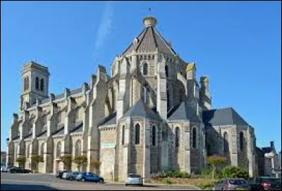 Dans quel département se trouve Aizenay ?