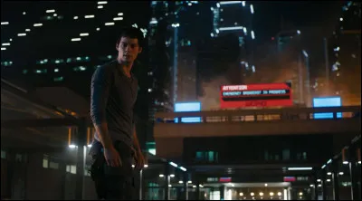 Que dit Teresa dans toute la ville ?
Teresa : 
« Thomas, je sais que tu n'as aucune raison de le faire... »