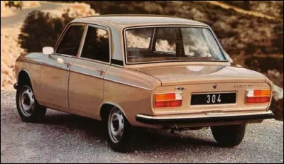 L'usine sochalienne est établie depuis ... et a employé, dans les années 70, jusqu'à ... personnes !